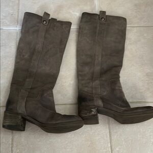 BCBGeneration Brown Ankle Boots with Chunky Heel